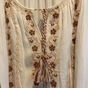 Chelsea & Violet Off White Dress